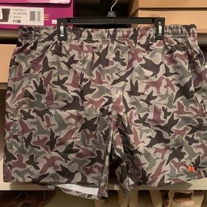 Never worn. drawstring, elastic waist & pockets